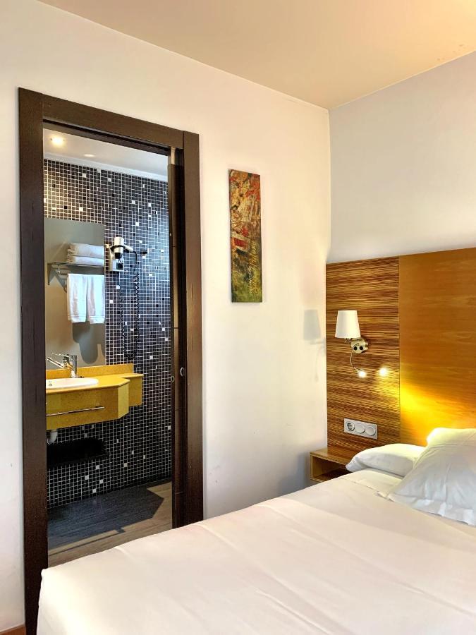 Single Room,1197500959:JPEG